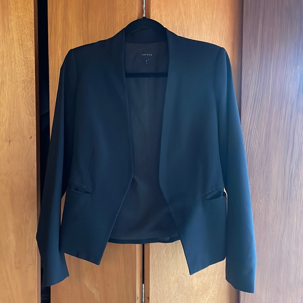 Theory size 4 black blazer